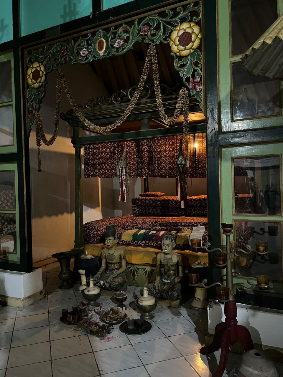 NDALEM BROTODININGRATAN